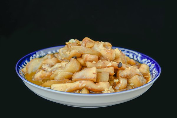 How can you create a cozy reading nook in your UK living space?